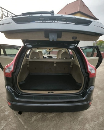 Volvo XC 60 cena 39500 przebieg: 247876, rok produkcji 2010 z Wrocław małe 232